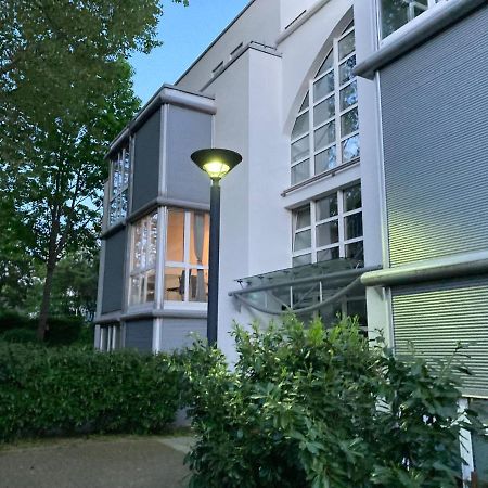 Homeoffice Business Nature View Mit Parkplatz Zentral, Hauptbahnhof Und Kuche 威斯巴登 外观 照片