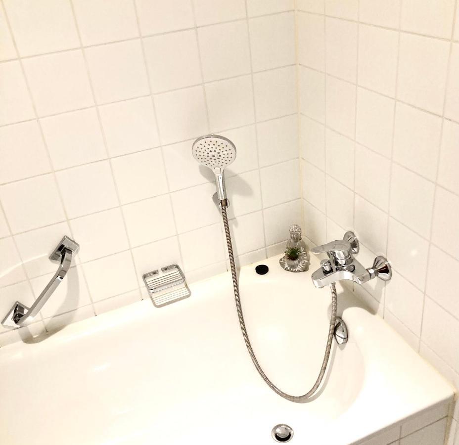 Homeoffice Business Nature View Mit Parkplatz Zentral, Hauptbahnhof Und Kuche 威斯巴登 外观 照片