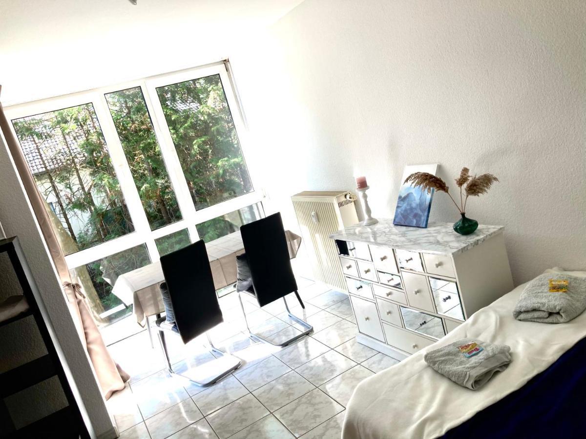 Homeoffice Business Nature View Mit Parkplatz Zentral, Hauptbahnhof Und Kuche 威斯巴登 外观 照片